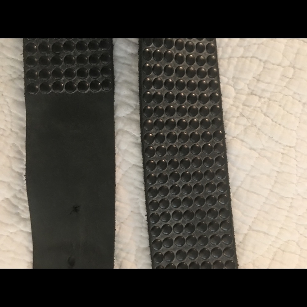 Fall SALE 🍁Armani belt grey. like new